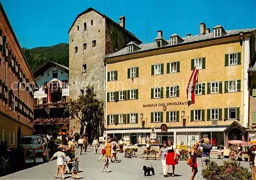 AK / Ansichtskarte Zell_See_AT Stadtplatz mit Vogtturm 