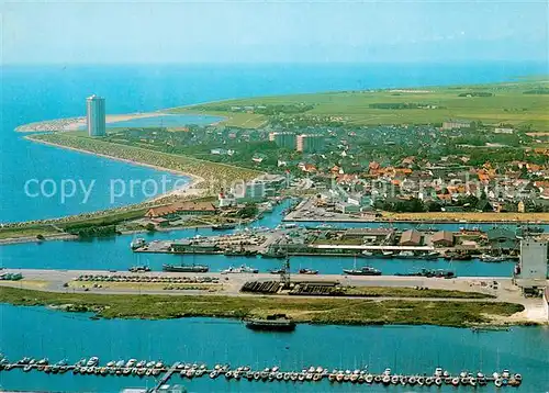 AK / Ansichtskarte Buesum_Nordseebad Hafen und Ort Nordseeheilbad Buesum_Nordseebad