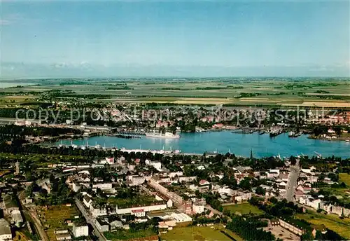 AK / Ansichtskarte Brunsbuettelkoog am Nord Ostsee Kanal Fliegeraufnahme Brunsbuettelkoog