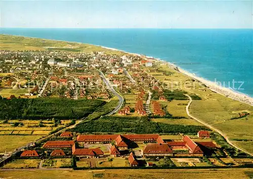 AK / Ansichtskarte Westerland_Sylt Nordseesanatorium mit Stadt und Strandblick Fliegeraufnahme Westerland_Sylt