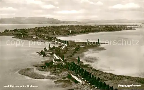 AK / Ansichtskarte Reichenau_Bodensee Fliegeraufnahme Insel Totalansicht Reichenau Bodensee