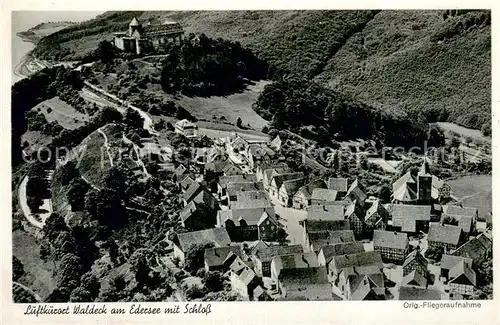 AK / Ansichtskarte Waldeck__Edersee Fliegeraufnahme Gesamtansicht m. Schloss 