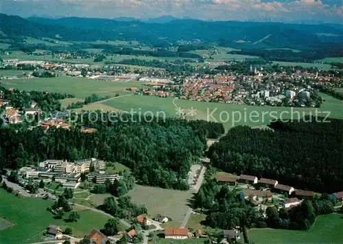 AK / Ansichtskarte Isny_Allgaeu Fliegeraufnahme Klinikum Neutrauchburg Isny Allgaeu