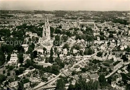 AK / Ansichtskarte Soissons_02_Aisne La Cathedrale et St Jean des Vignes Vue aerienne 