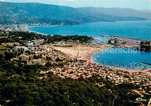 AK / Ansichtskarte Le_Lavandou Vue generale aerienne Le port de Bormes Le_Lavandou