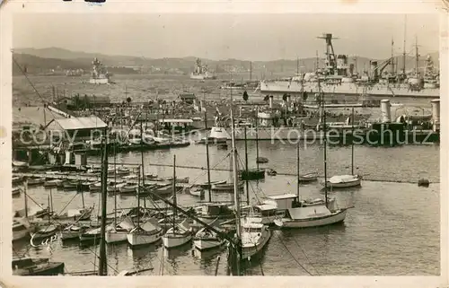 AK / Ansichtskarte Toulon_Var Vue sur le port et la Rade Toulon_Var