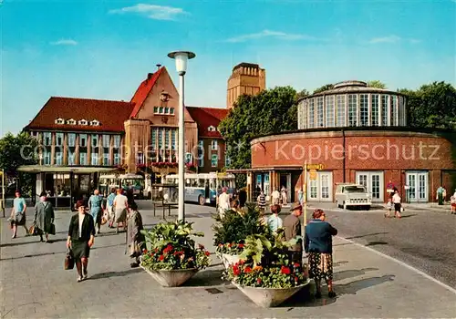 AK / Ansichtskarte Delmenhorst Marktplatz mit Rathaus an der Markthalle Delmenhorst