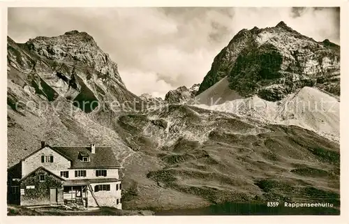 AK / Ansichtskarte Rappenseehuette_2091m_Allgaeuer_Alpen Aussenansicht m. Heilnronnerweg Rotgundspitze u. Hochgundspitze 