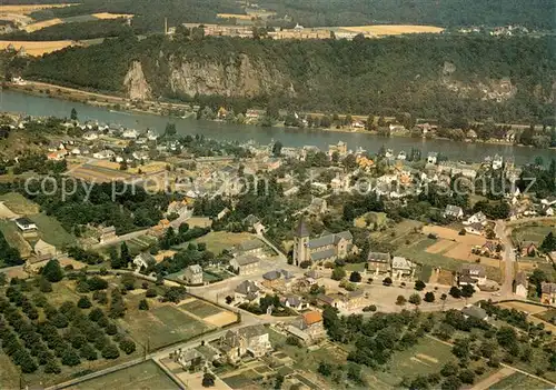 AK / Ansichtskarte Wepion sur Meuse Vue aerienne du centre 