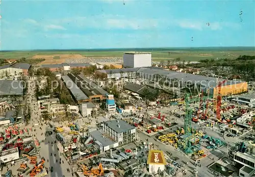 AK / Ansichtskarte Hannover Messegelaende Fliegeraufnahme Hannover