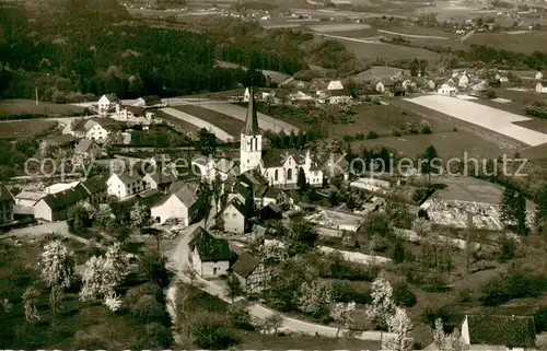 AK / Ansichtskarte Windhagen Ortsansicht mit Kirche Windhagen