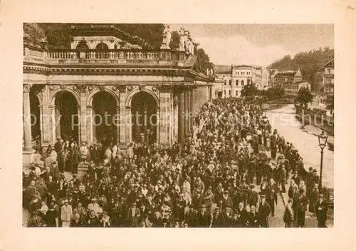 AK / Ansichtskarte Karlsbad_Eger_Karlovy_Vary Morgens am Muehlbrunn Kolonnade 