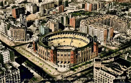 AK / Ansichtskarte Barcelona_Cataluna Fliegeraufnahme Plaza de Toros Monumental Barcelona Cataluna