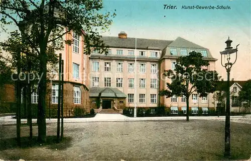 AK / Ansichtskarte Trier Kunst Gewerbe Schule Trier