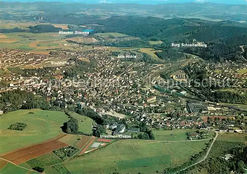 AK / Ansichtskarte Attendorn Ahauser Stausee Stadthalle Atta Hoehle Burg Ursulinen Kloster Schnellenberg Fliegeraufnahme Attendorn