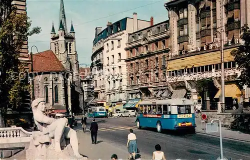 AK / Ansichtskarte Lausanne_VD L Avenue du Theatre et L Eglise Saint Francois Lausanne VD