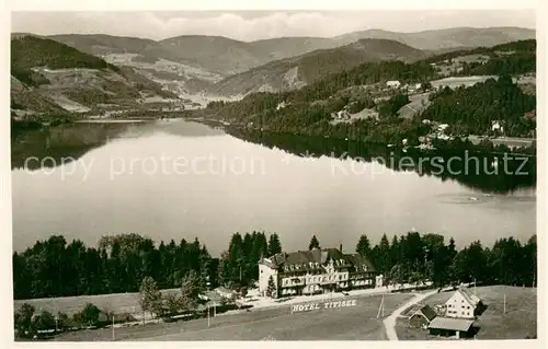 AK / Ansichtskarte Titisee Wolfs Hotel Titisee Fliegeraufnahme Titisee