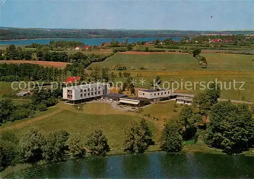 AK / Ansichtskarte Ploen_See Muetterheim am Schmalensee Fliegeraufnahme Ploen_See