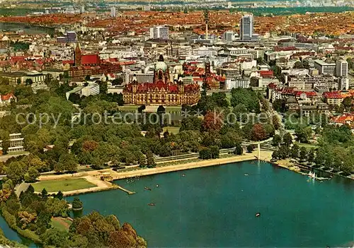 AK / Ansichtskarte Hannover Fliegeraufnahme mit Maschsee und Stadt Hannover