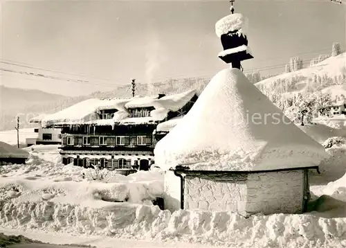 AK / Ansichtskarte Sonderdorf Winteridyll Sonderdorf