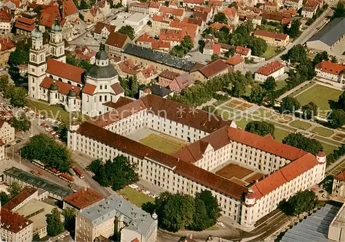 AK / Ansichtskarte Kempten_Allgaeu Basilika St Lorenz und fuerstabtliches Residenzschloss Fliegeraufnahme Kempten Allgaeu