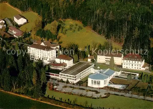 AK / Ansichtskarte Biberach__Riss Thermalbad und Kneippsanatorium Fliegeraufnahme 