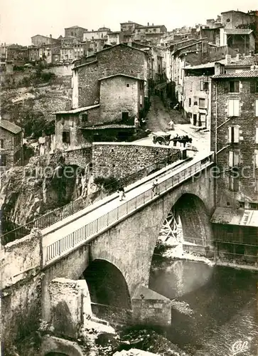 AK / Ansichtskarte Thiers_63 Vue sur le Pont de Seychalles et la Rue Durolle 