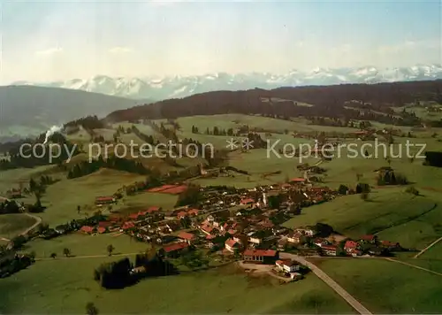 AK / Ansichtskarte Oberreute Fliegeraufnahme mit Winterstaude Kanisfluh und Mittagspitze Oberreute