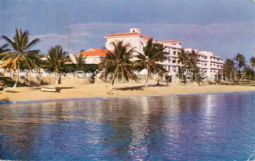 AK / Ansichtskarte Jamaica__Caribic Tower Isle Hotel Sea side View 