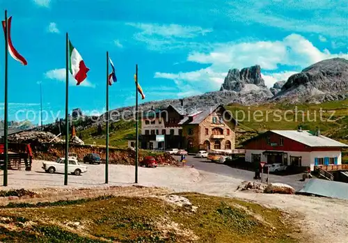 AK / Ansichtskarte Falzaregopass Averau Panorama Falzaregopass