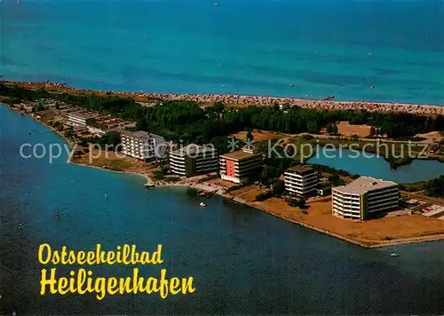 AK / Ansichtskarte Heiligenhafen_Ostseebad Fliegeraufnahme Heiligenhafen_Ostseebad