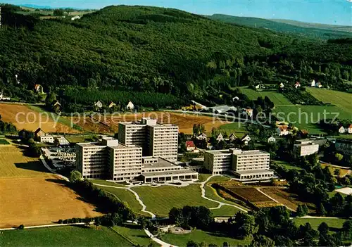 AK / Ansichtskarte Bad_Salzuflen Fliegeraufnahme Kliniken am Burggraben Bad_Salzuflen