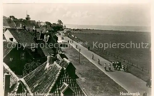 AK / Ansichtskarte Harderwijk_NL Boulevard met IJsselmeer 