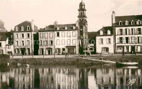 AK / Ansichtskarte Landerneau_29_Finistere Quai de Cornouailles et lEglise Saint Thomas 