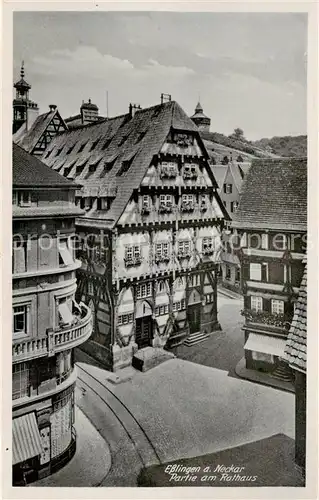 AK / Ansichtskarte Esslingen__Neckar Partie am Rathaus   hist. Haus 