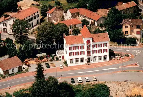 AK / Ansichtskarte Lamure sur Azergues_69_Rhone Hotel des Nations Vue aerienne 