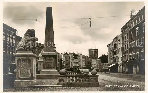 AK / Ansichtskarte Muehldorf__Inn Teilansicht m. Denkmal 