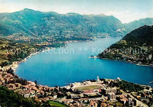 AK / Ansichtskarte Como_Lago_di_Como Panorama con lo Stadio Sinigaglia veduta aerea Como_Lago_di_Como