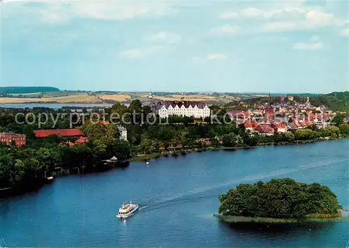 AK / Ansichtskarte Ploen_See Schloss Holsteinische Schweiz Ploen_See