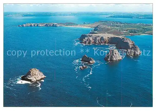 AK / Ansichtskarte Presqu_Ile de Crozon_29_Finistere Pointe de Pen Hir et les Tas de Pois Kuestenpanorama 