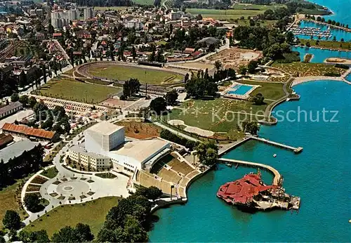 AK / Ansichtskarte 73795833 Bregenz_Vorarlberg_Bodensee Kongresshaus Festspielbuehne Tribuene Schwimmbad Stadion Segelhafen 