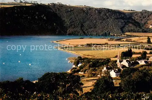 AK / Ansichtskarte Tregarvan_29_Finistere Le bourg et la vallee de l Aulne 