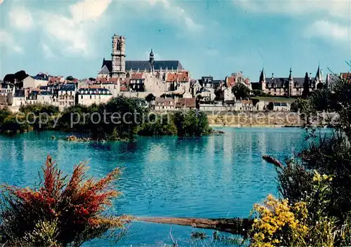 AK / Ansichtskarte Nevers_58 La Loire La Cathedrale Le Palais Ducal 