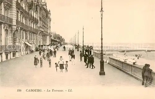 AK / Ansichtskarte Cabourg_14_Calvados La Terrasse 