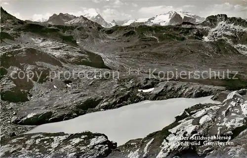 AK / Ansichtskarte Milchspuehlersee_GL Bergsee mit Toedi und Gemsfayren Alpenpanorama 