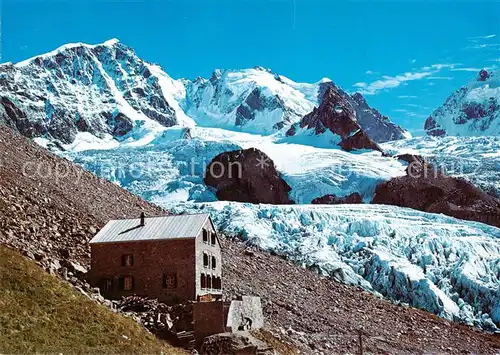 AK / Ansichtskarte Tschiervahuette_2580m_Piz_Roseg_GR mit Piz Bernina und Scerscen 