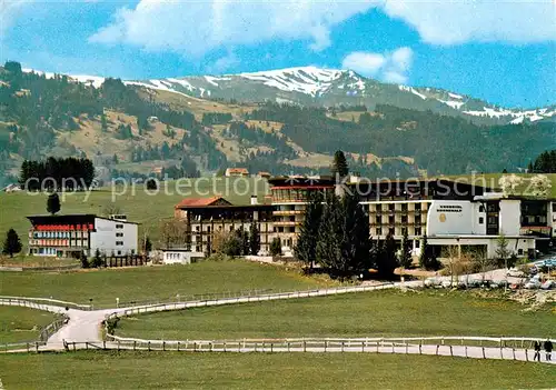 AK / Ansichtskarte 73803712 Sonthofen__Oberallgaeu Kur und Sporthotel Sonnenalp Panorama 