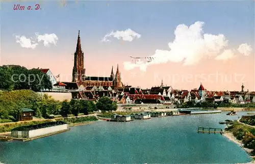 AK / Ansichtskarte 73806295 Ulm__Donau Panorama mit Ulmer Muenster 