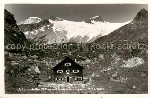 AK / Ansichtskarte 73806968 Grossvenediger_3660m_Hohe_Tauern_AT Johannishuette mit Rainerhorn 