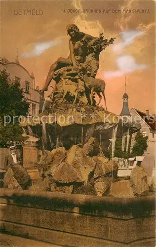 AK / Ansichtskarte 73807725 Detmold Donop Brunnen auf dem Marktplatz Detmold